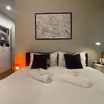 Divi Apartments Farini Flat