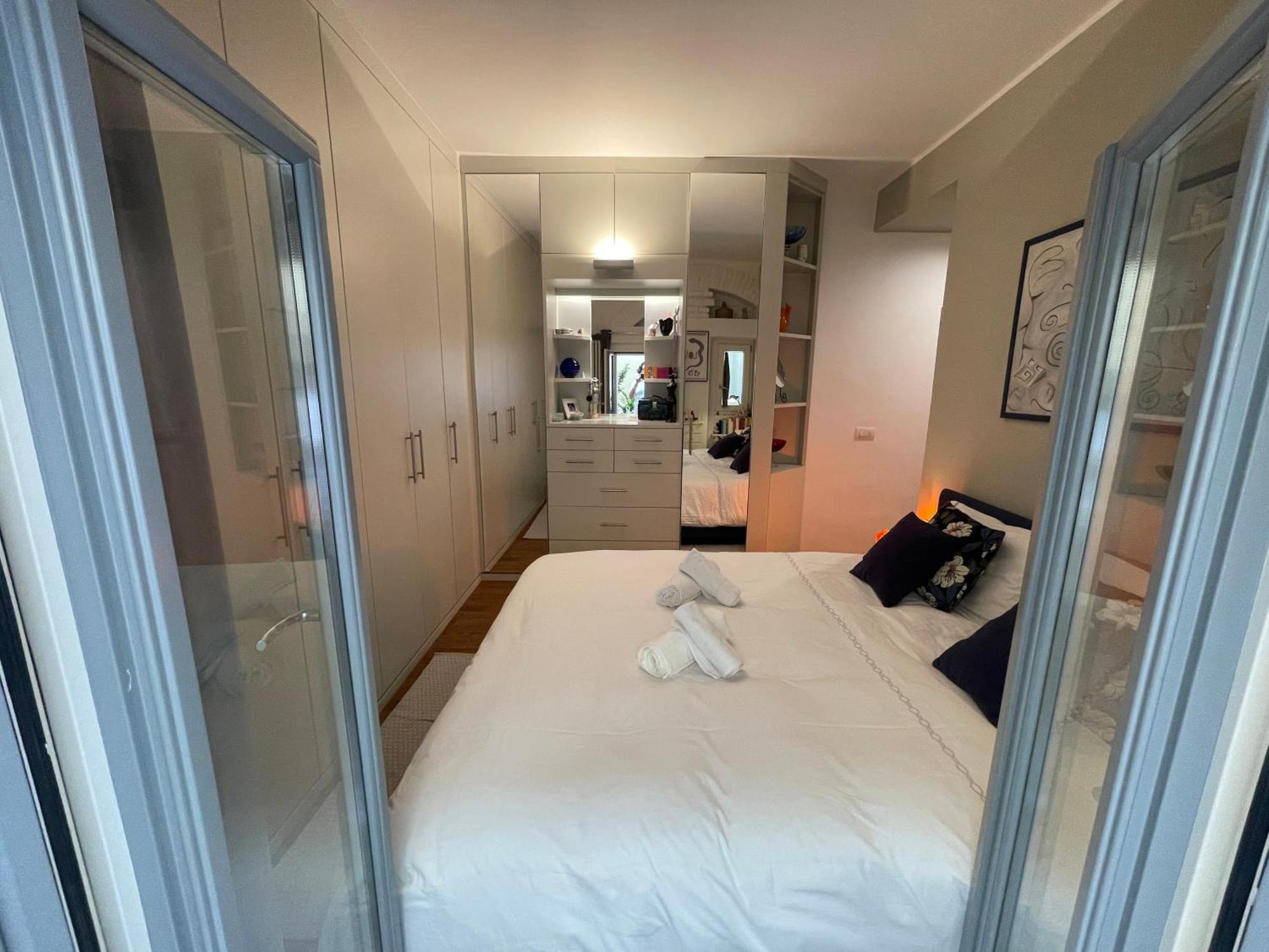 Divi Farini Flat Milan